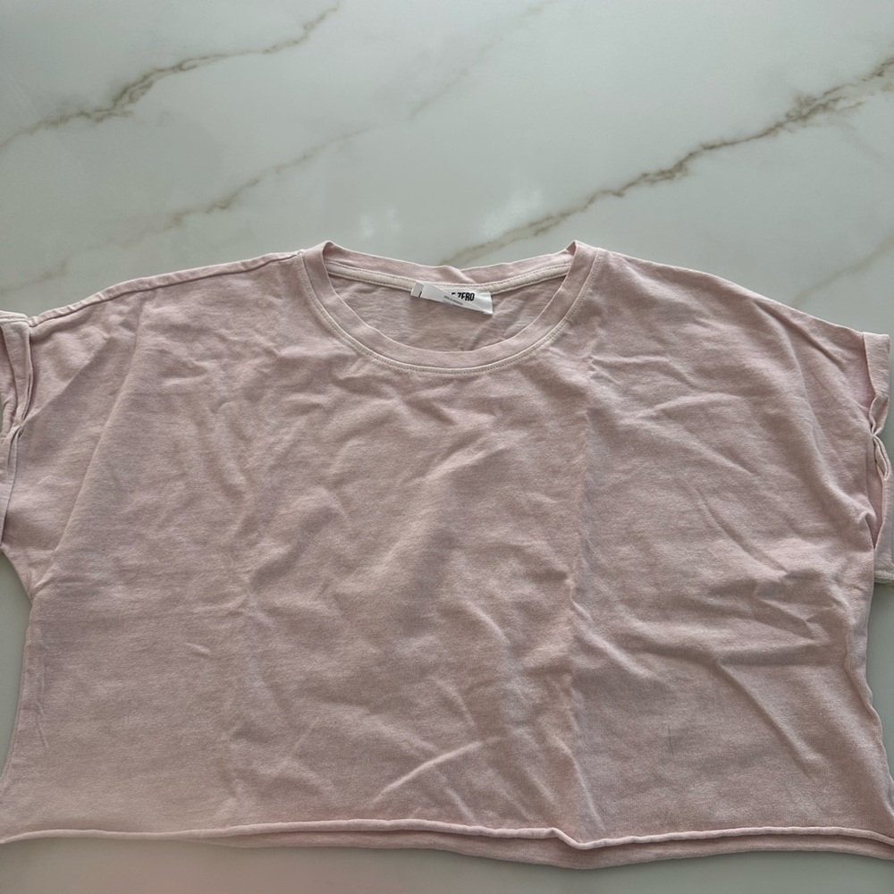 Double Zero Pink Boxy Crop T-Shirt Short Sleeve size M